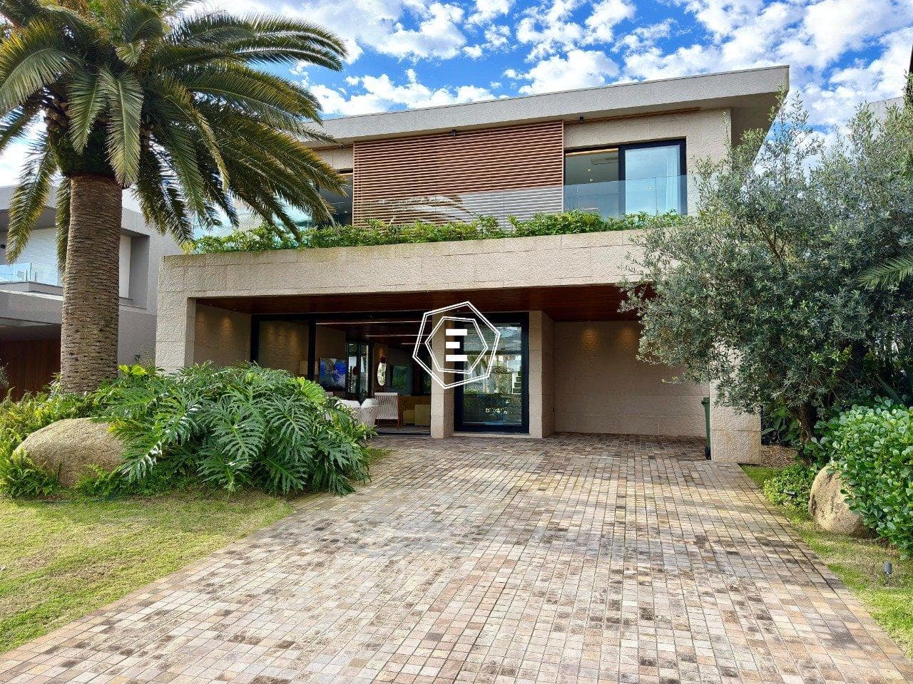 Casa no condomínio Enseada Lagos